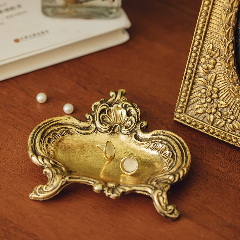 Piatto di gioielli antichi fra - Are Watches Jewelry Or Accessories recensione e prezzo